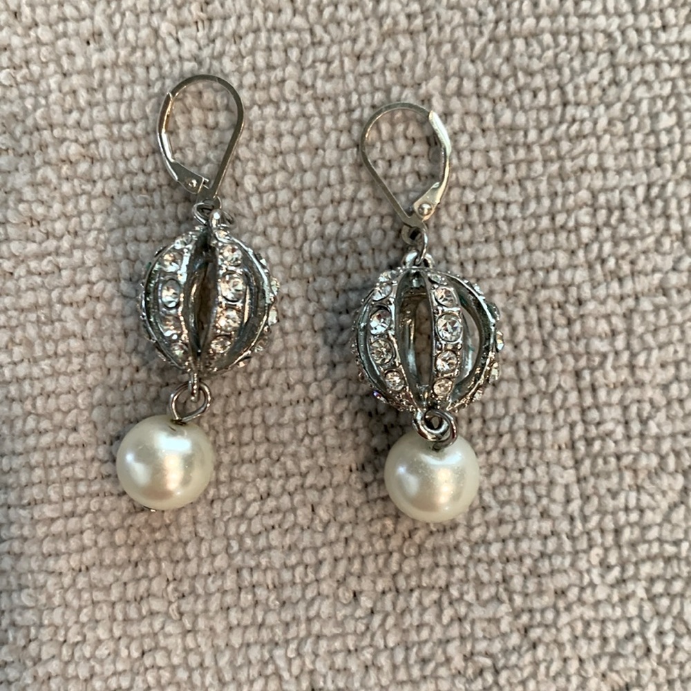Brighton dangling earrings with crystals and pearls